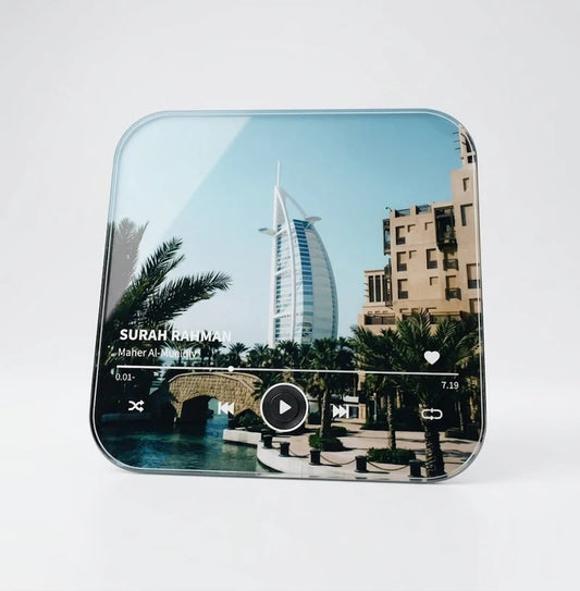 Mini Clip MP3 Player with Built-in Speaker